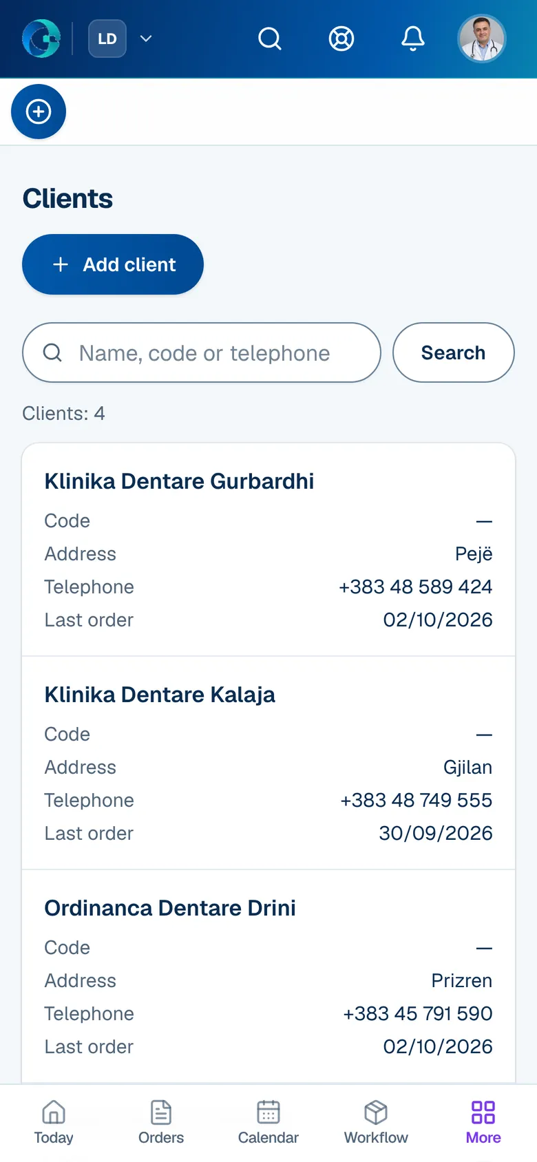 The client list of a dental laboratory in OPALEVI: four dental clinics with their town, telephone and the date of their last order.